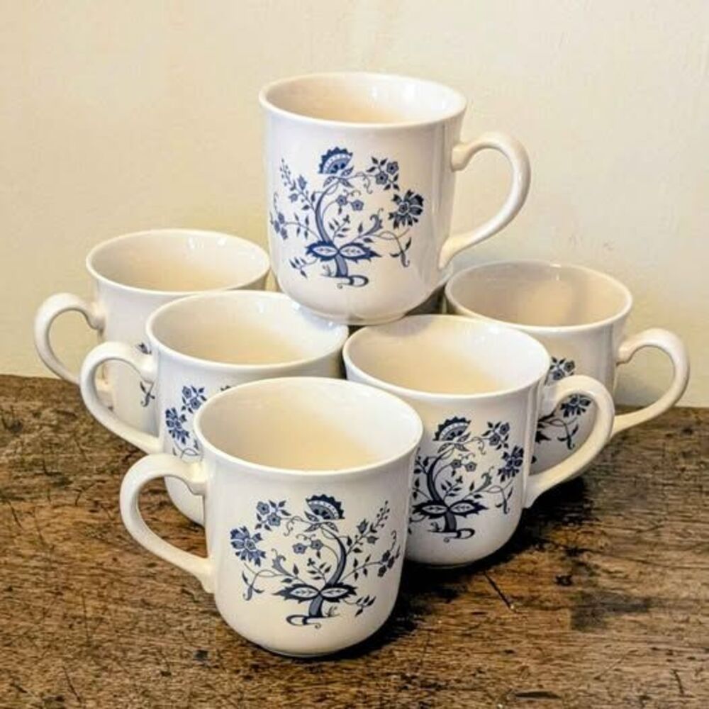 Corning Old Town Blue Onion Mugs - Set of 7